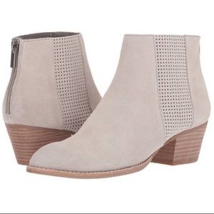 Dolce Vita Sara Women’s Suede Booties